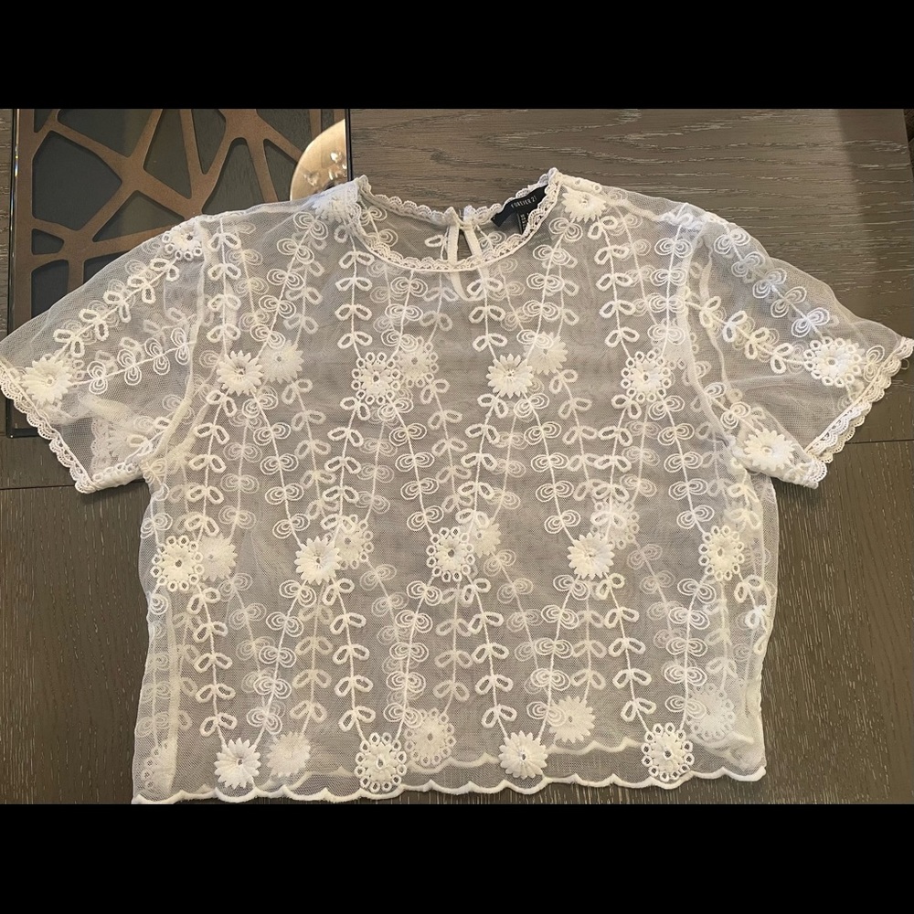 Forever 21 white cropped lace blouse.